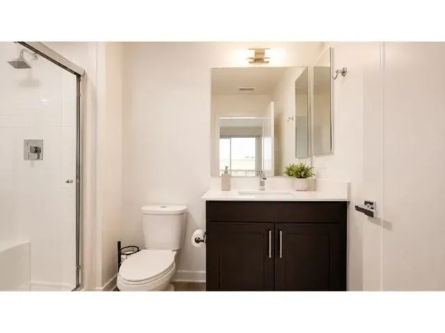 1648 Topanga Costa Mesa, CA 92627