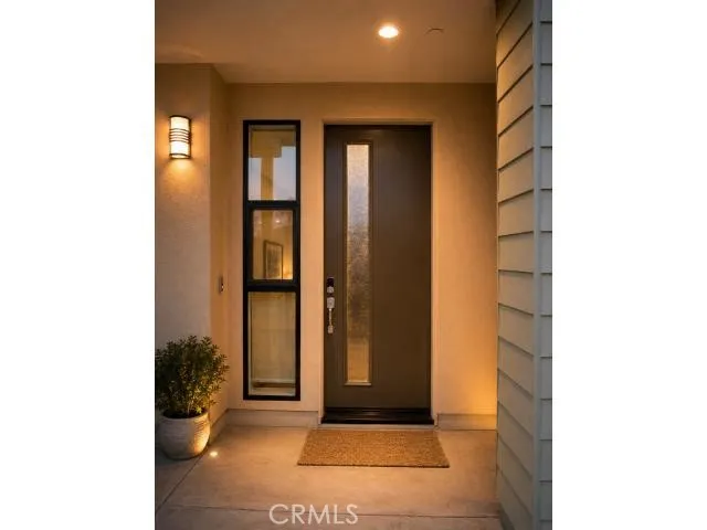 1648 Topanga Costa Mesa, CA 92627