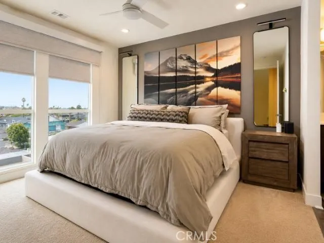 1648 Topanga Costa Mesa, CA 92627
