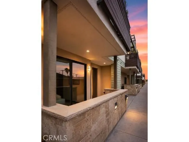 1648 Topanga Costa Mesa, CA 92627