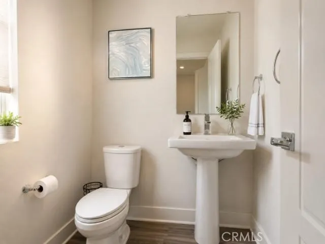 1648 Topanga Costa Mesa, CA 92627