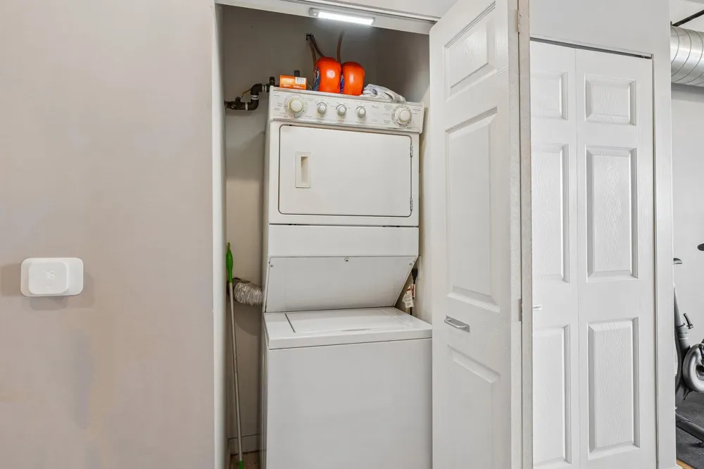 101 Curry Avenue #620 Royal Oak, MI 48067