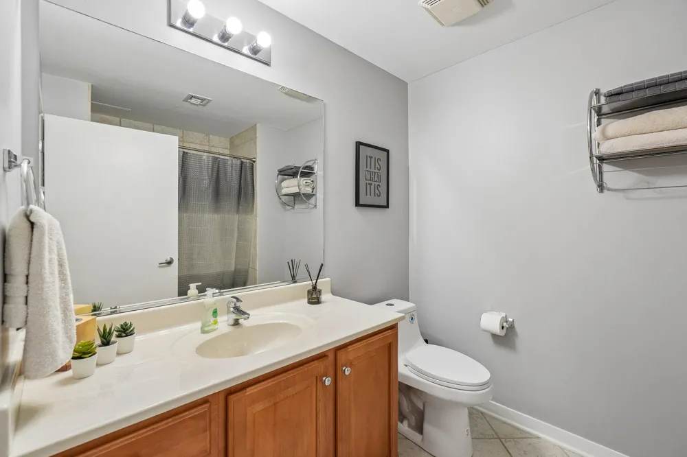 101 Curry Avenue #620 Royal Oak, MI 48067