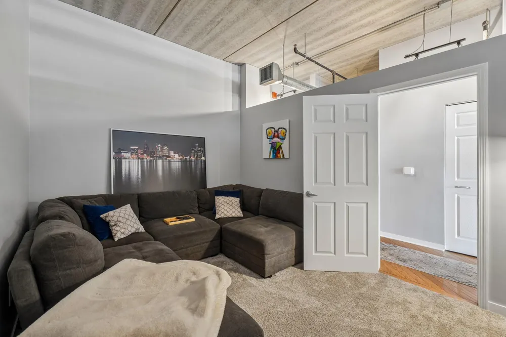 101 Curry Avenue #620 Royal Oak, MI 48067