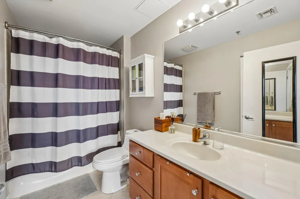 101 Curry Avenue #620 Royal Oak, MI 48067