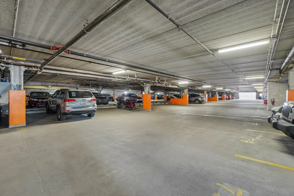 101 Curry Avenue #620 Royal Oak, MI 48067