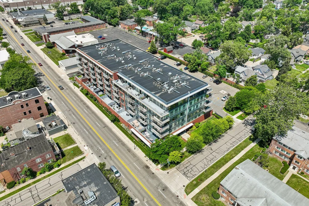 101 Curry Avenue #620 Royal Oak, MI 48067