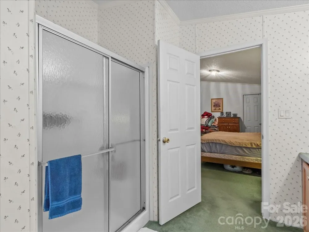 98 Cardinal Lane Burnsville, NC 28714