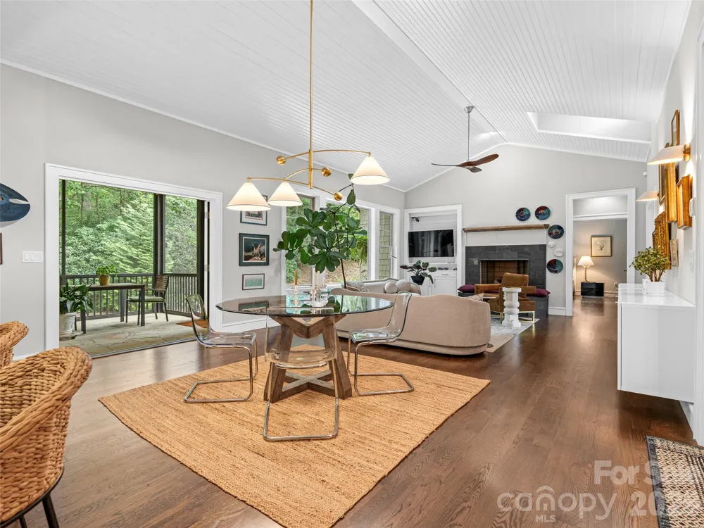 101 Glen Trillium Drive Fletcher, NC 28732