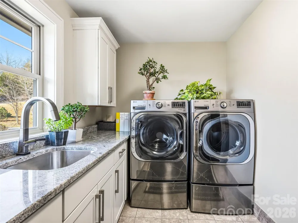 101 Glen Trillium Drive Fletcher, NC 28732