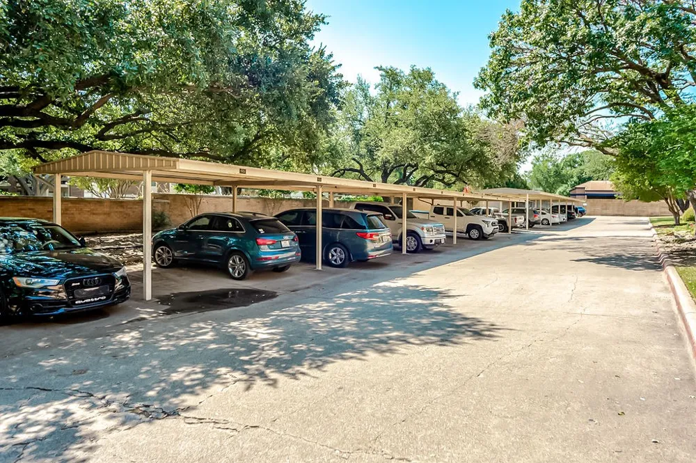 16301 Ledgemont Lane #101 Addison, TX 75001