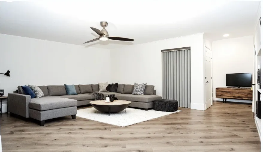 16301 Ledgemont Lane #101 Addison, TX 75001