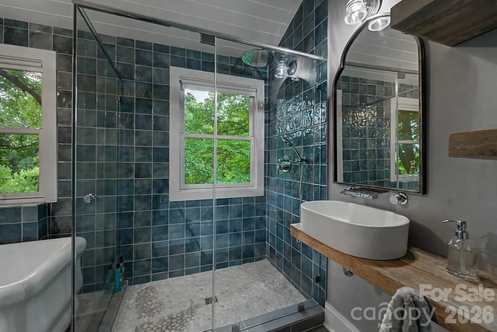 75 Mountain View Road Sylva, NC 28779