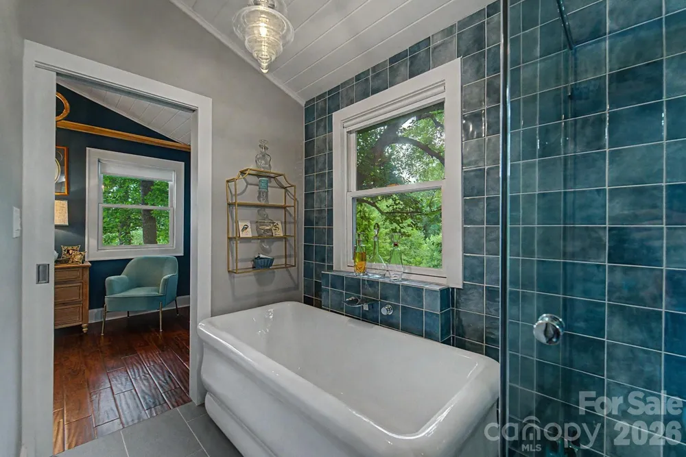 75 Mountain View Road Sylva, NC 28779
