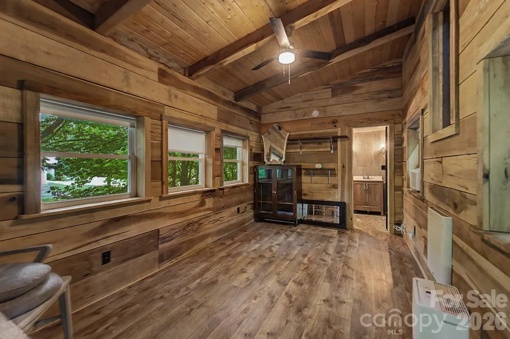 75 Mountain View Road Sylva, NC 28779