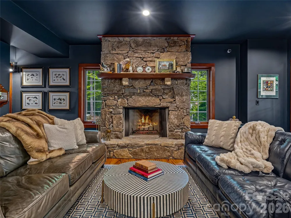 907 Kells Blue Court Biltmore Lake, NC 28715