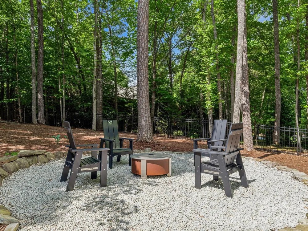 907 Kells Blue Court Biltmore Lake, NC 28715