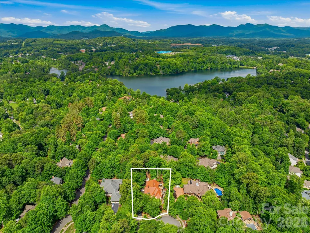 907 Kells Blue Court Biltmore Lake, NC 28715