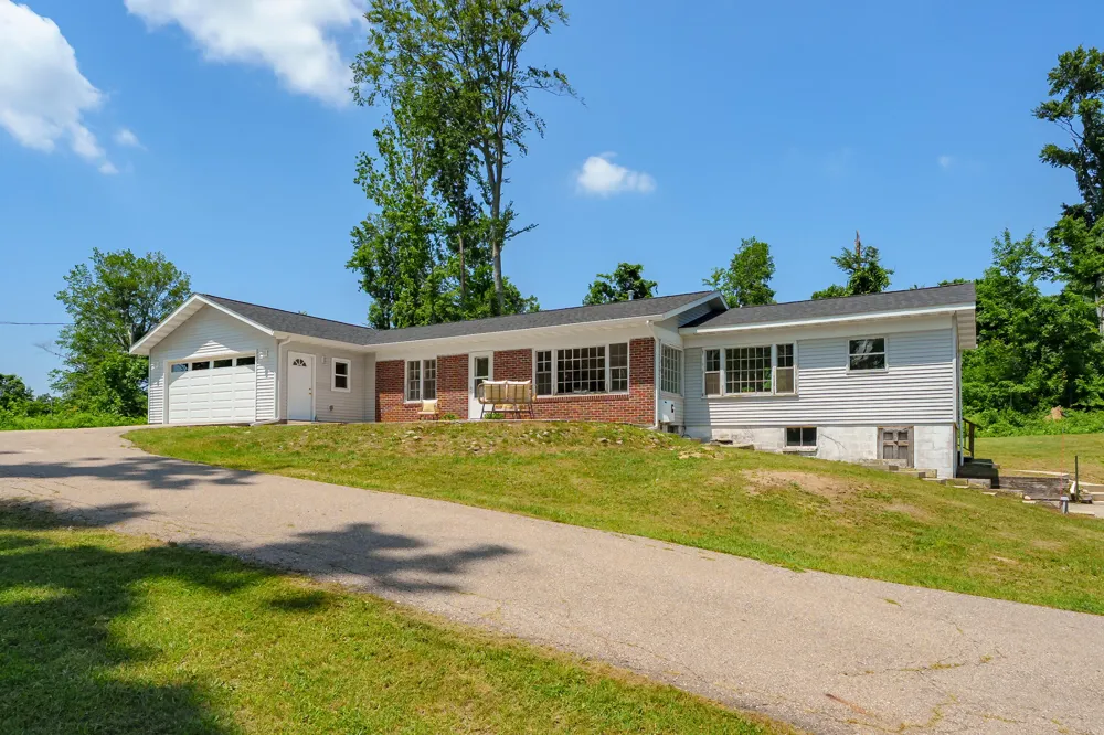 56776 Red Arrow Highway Lawrence, MI 49064