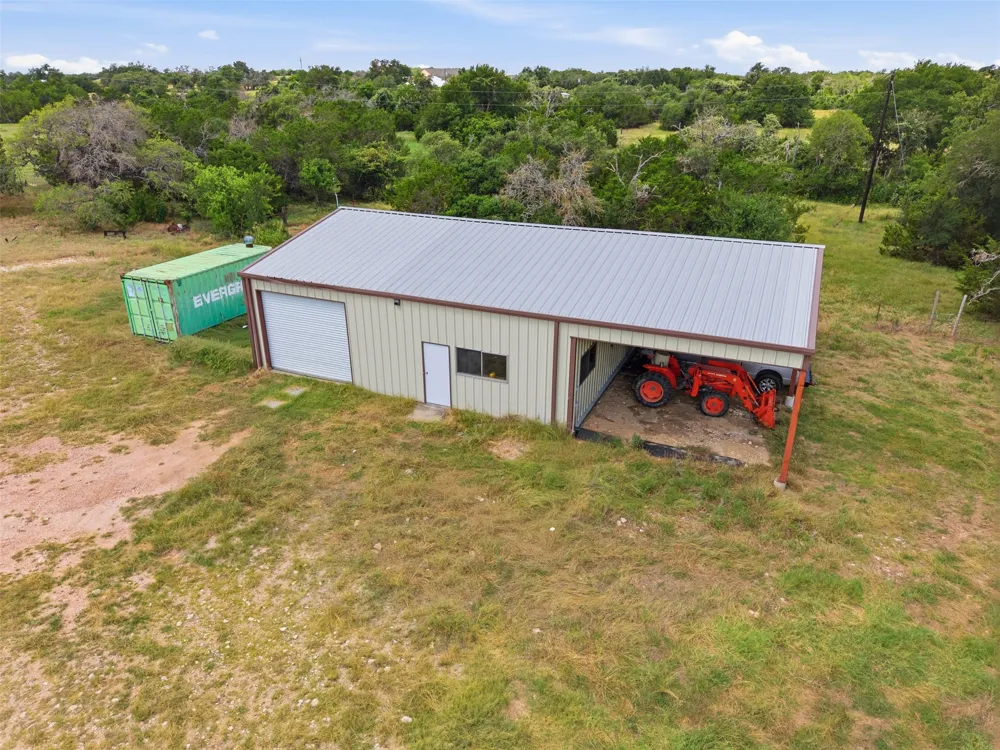 720 Spring Creek Road Florence, TX 76527