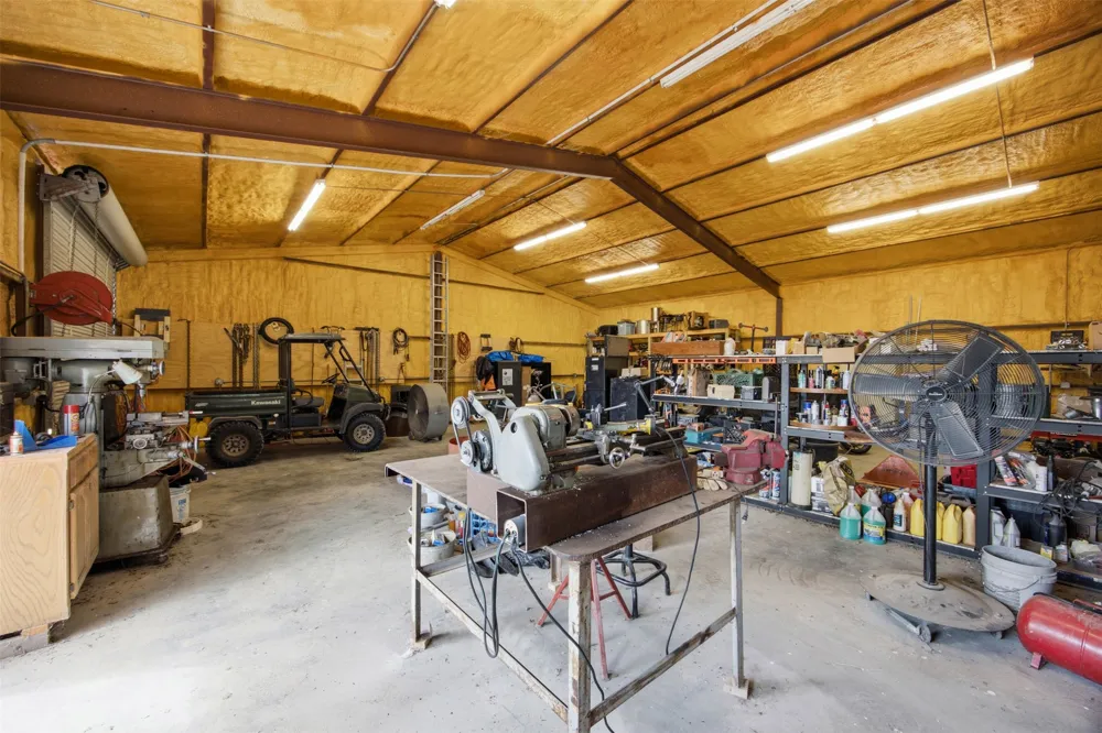 720 Spring Creek Road Florence, TX 76527
