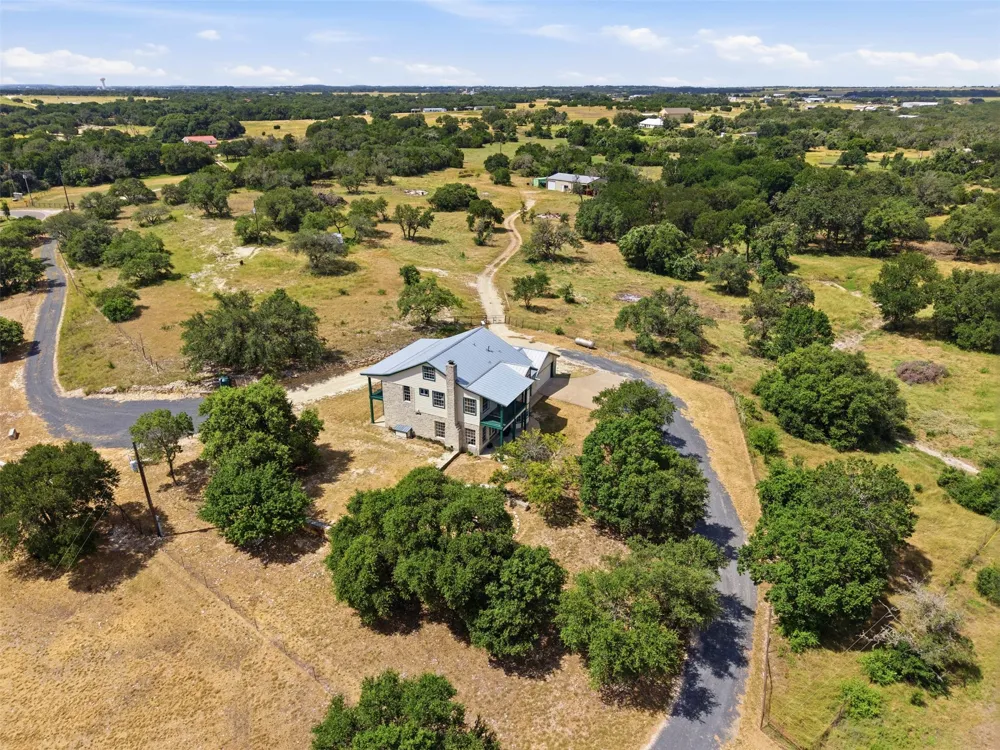 720 Spring Creek Road Florence, TX 76527