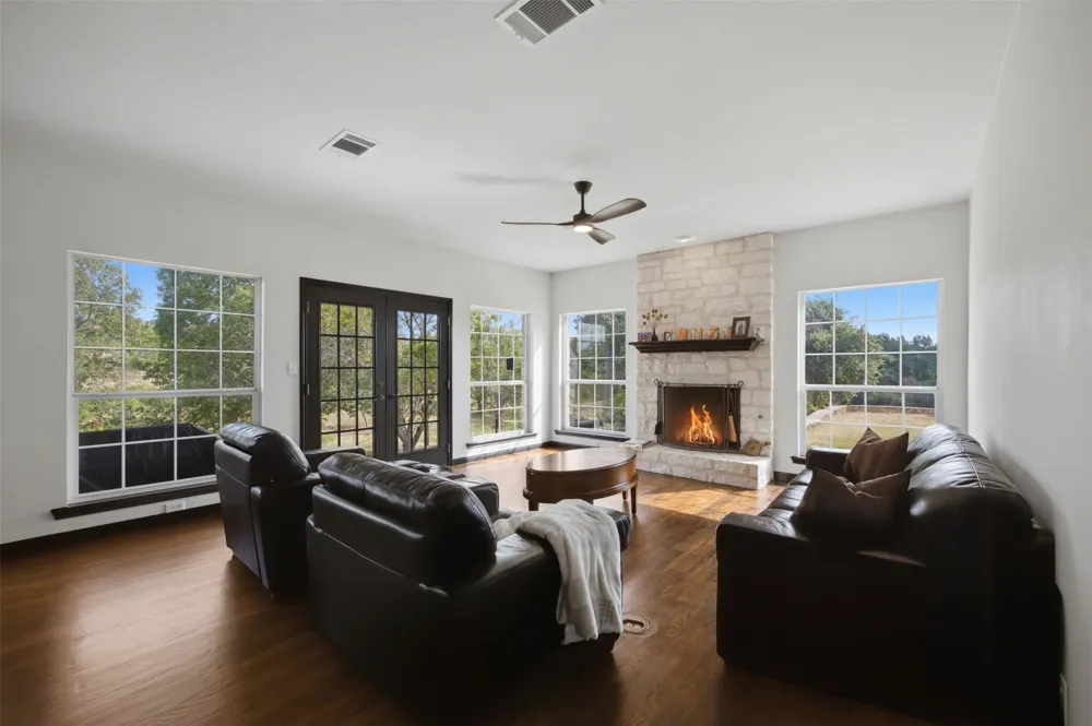 720 Spring Creek Road Florence, TX 76527