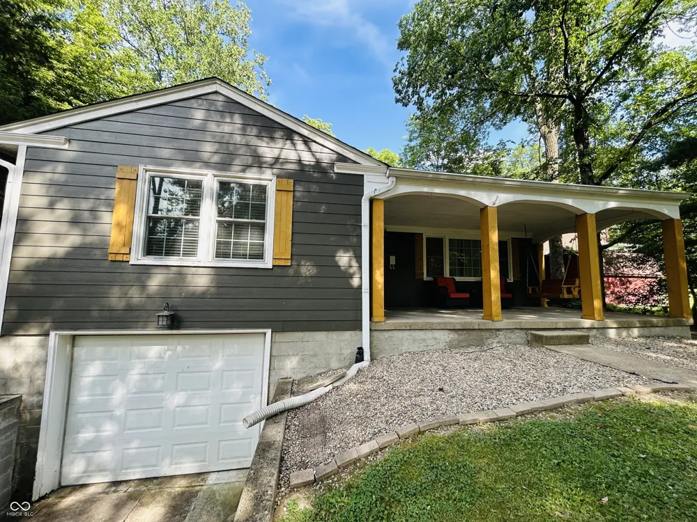 307 Greenwood Avenue Greencastle, IN 46135