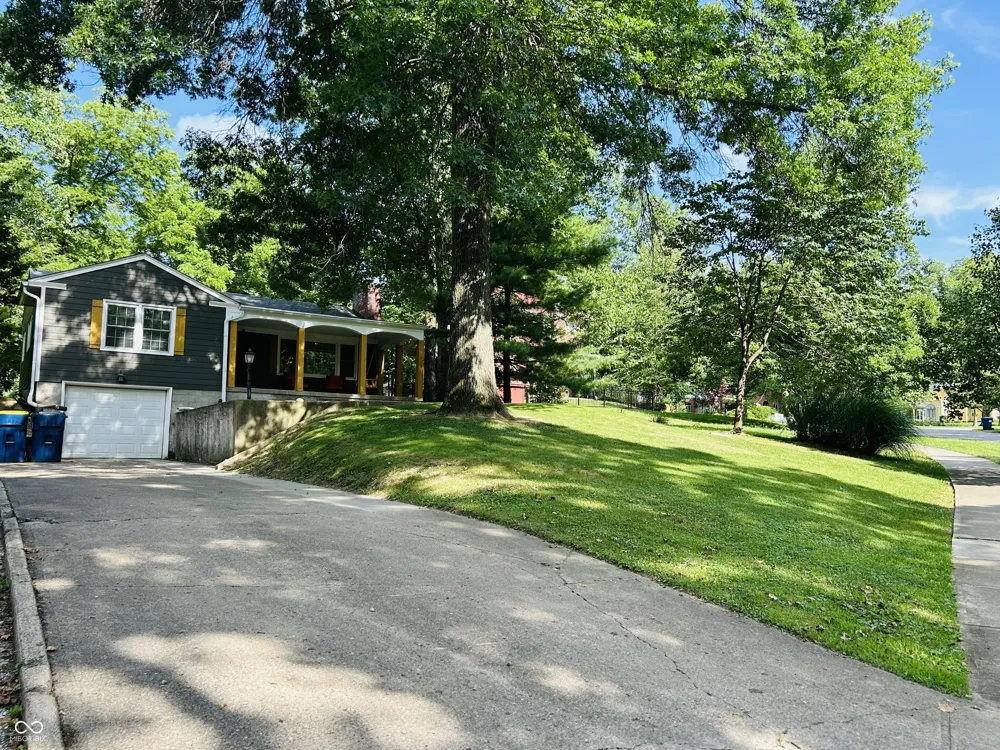 307 Greenwood Avenue Greencastle, IN 46135