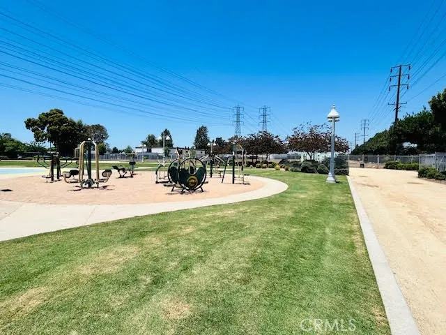7304 Exeter Street #E Paramount, CA 90723