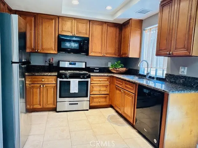 7304 Exeter Street #E Paramount, CA 90723