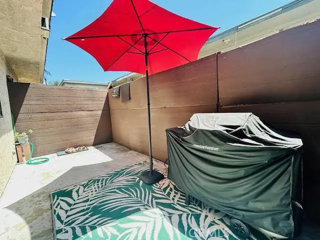 7304 Exeter Street #E Paramount, CA 90723