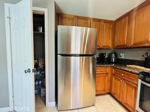 7304 Exeter Street #E Paramount, CA 90723