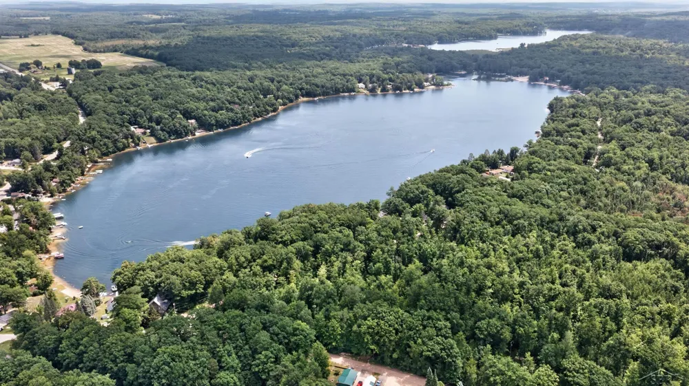 4350 E Arnold Lake Road Frost Township, MI 48625
