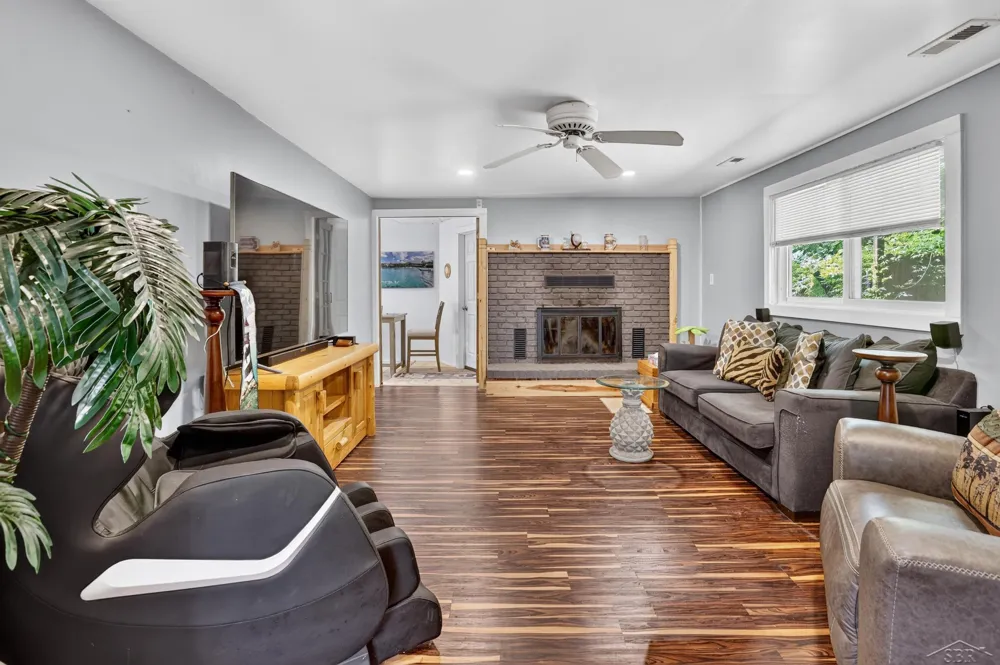 4350 E Arnold Lake Road Frost Township, MI 48625