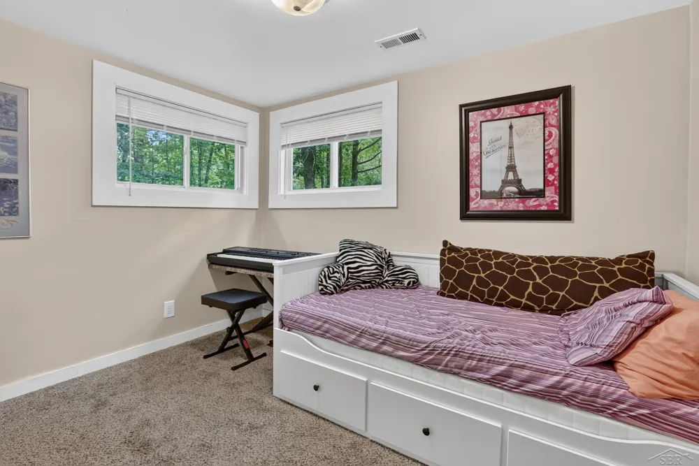4350 E Arnold Lake Road Frost Township, MI 48625
