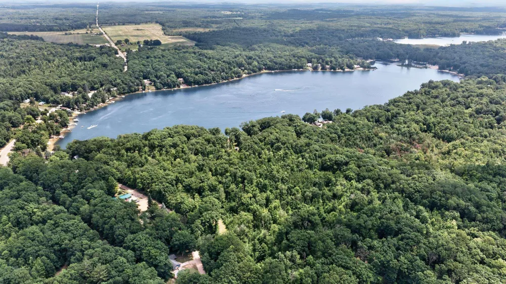 4350 E Arnold Lake Road Frost Township, MI 48625
