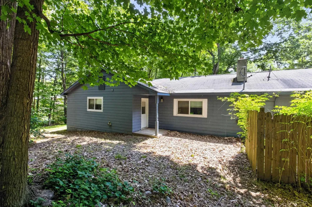4350 E Arnold Lake Road Frost Township, MI 48625
