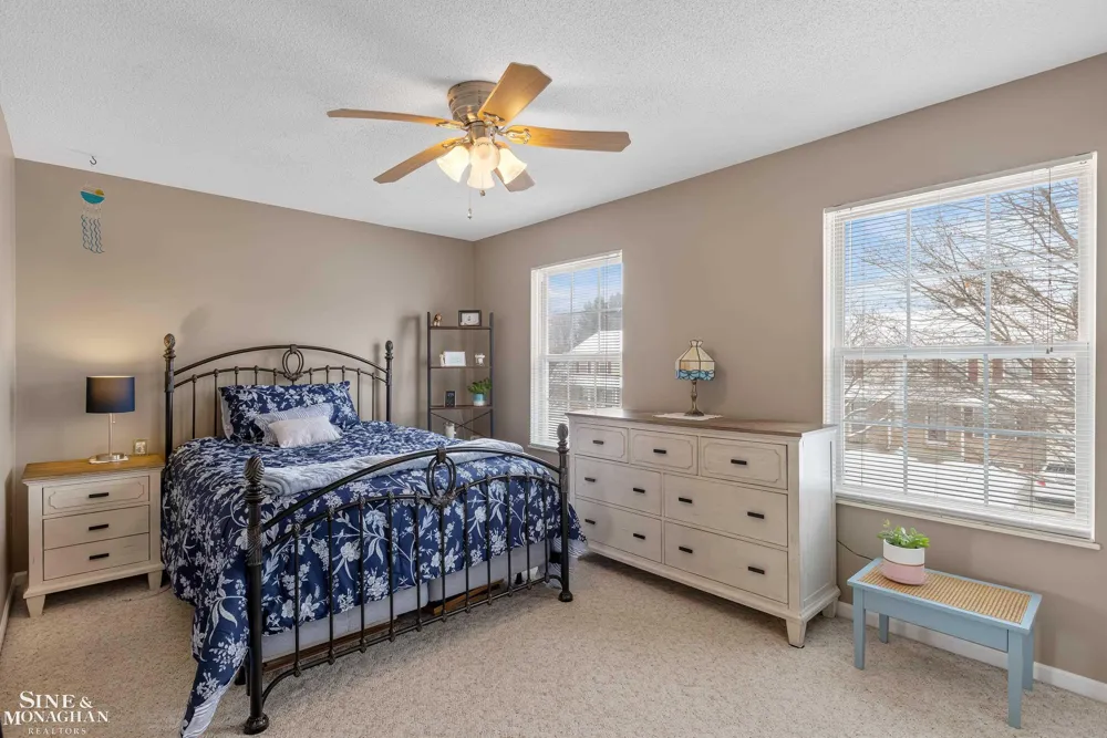 1452 Whispering Woods Avenue Marysville City, MI 48040