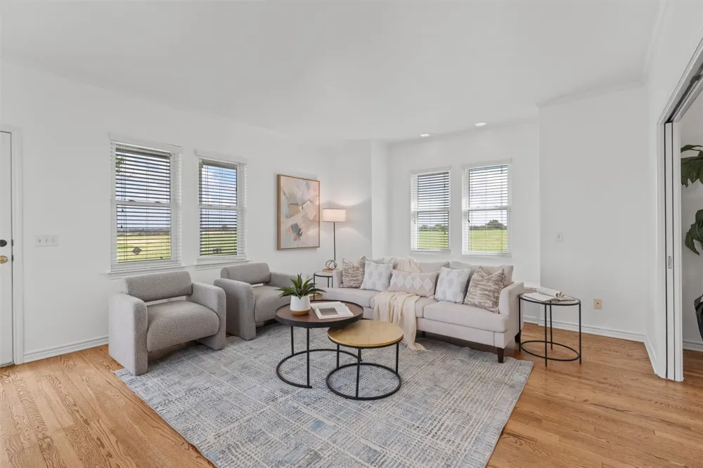 768 Upper Elgin River Road Elgin, TX 78621