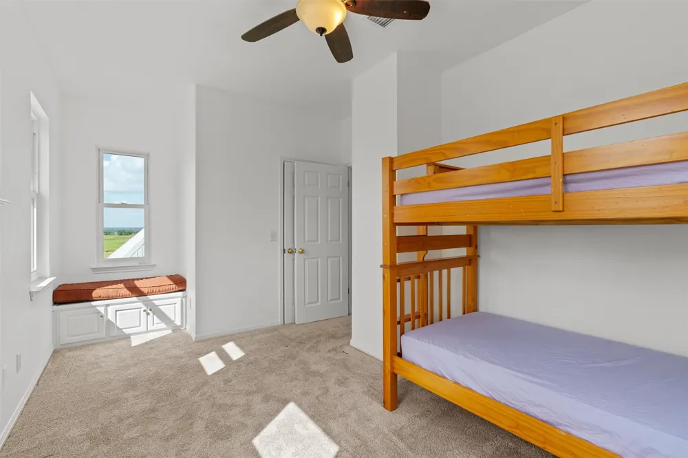 768 Upper Elgin River Road Elgin, TX 78621