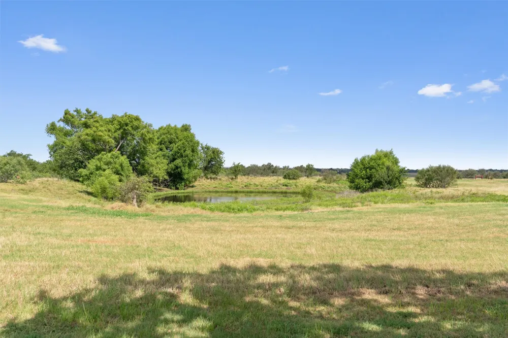 768 Upper Elgin River Road Elgin, TX 78621