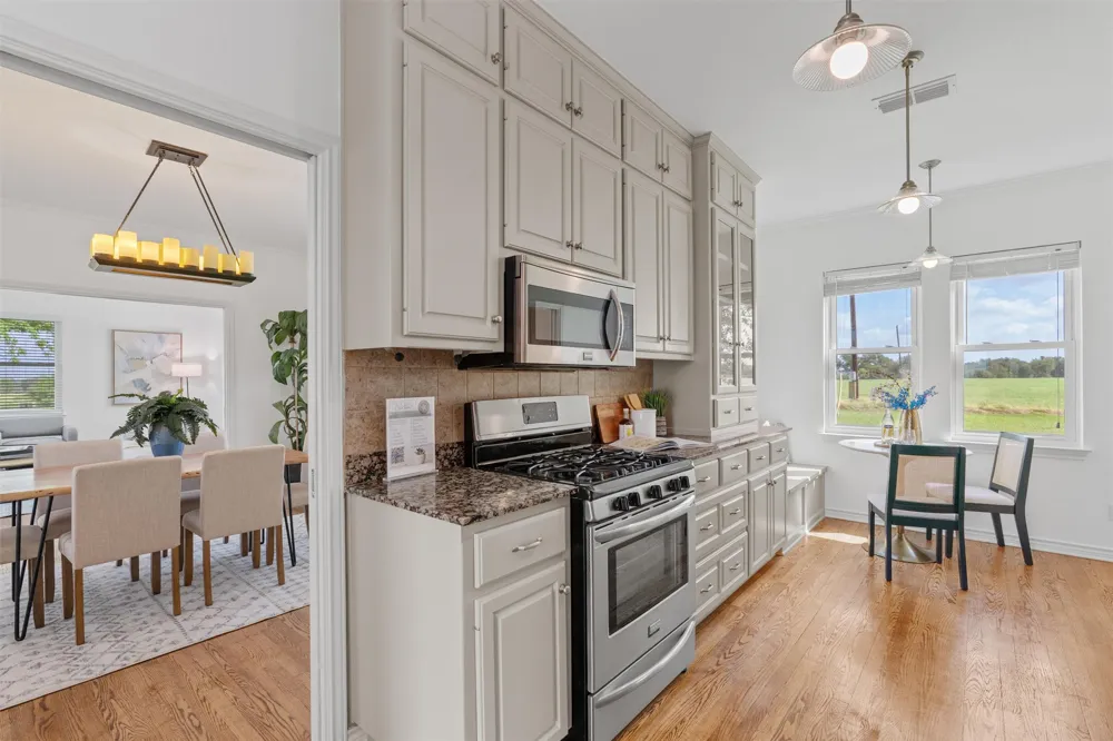 768 Upper Elgin River Road Elgin, TX 78621