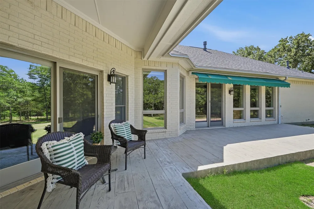 171 Briar Creek Road Whitesboro, TX 76273