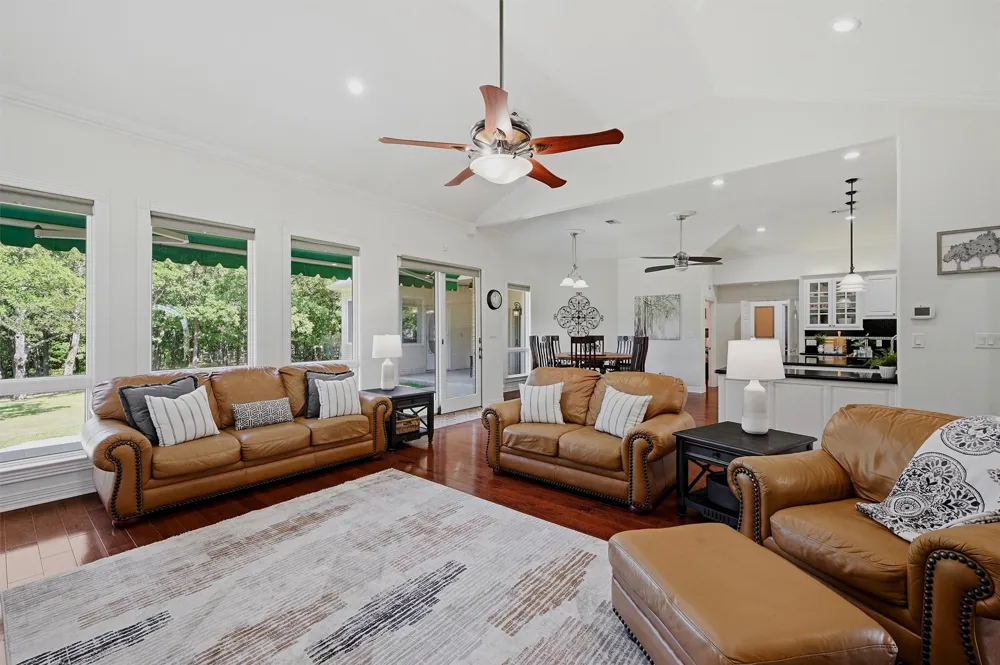 171 Briar Creek Road Whitesboro, TX 76273