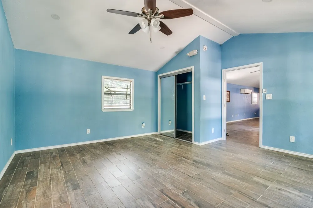 1525 Rs County Road 1490 Point, TX 75472