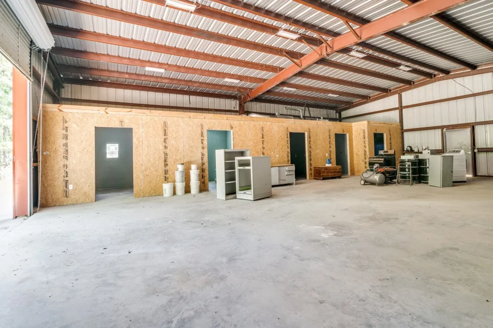 1525 Rs County Road 1490 Point, TX 75472