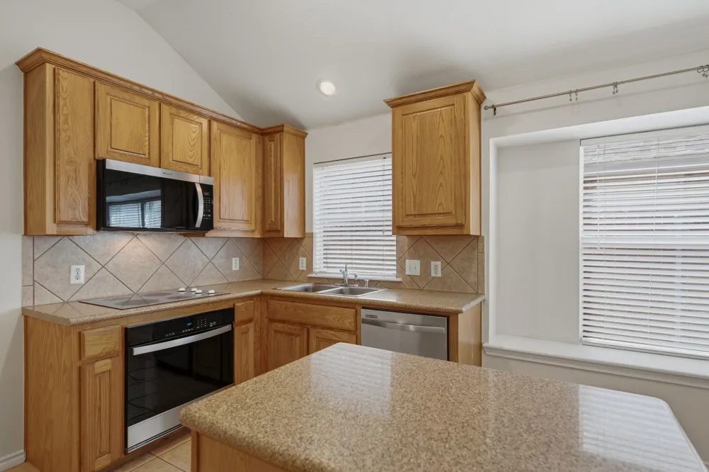 5613 Sundance Drive The Colony, TX 75056