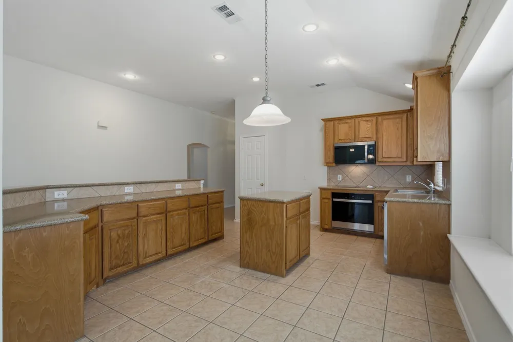 5613 Sundance Drive The Colony, TX 75056