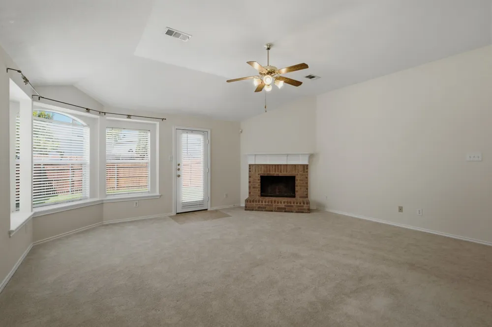 5613 Sundance Drive The Colony, TX 75056